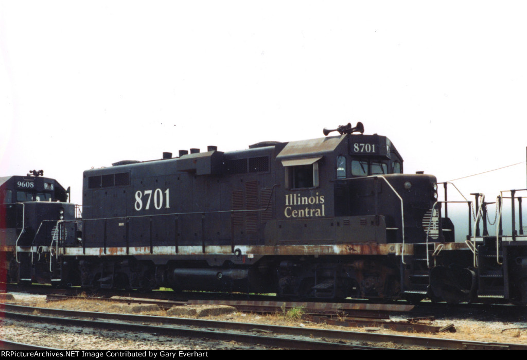 IC GP11 #8701 - Illinois Central